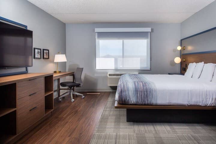 Room 5 of 55